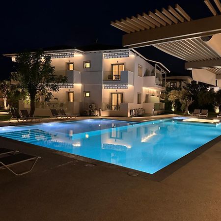 Studio Nikiti Beach Exterior photo