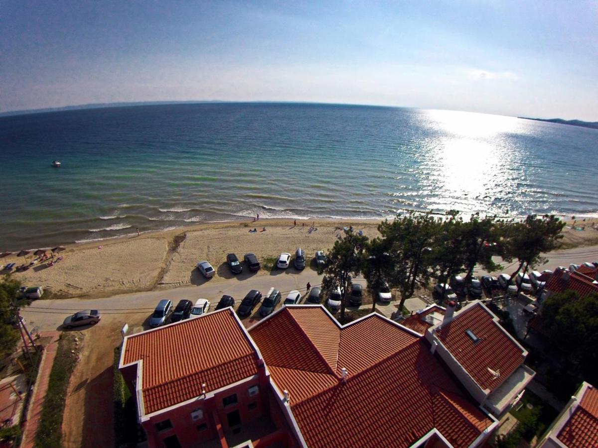 Studio Nikiti Beach Exterior photo