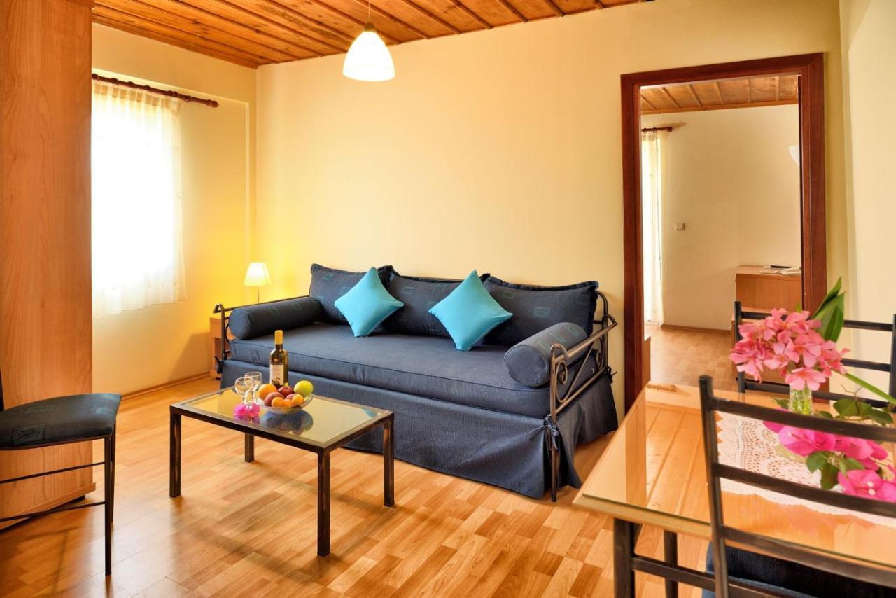 Studio Nikiti Beach Exterior photo